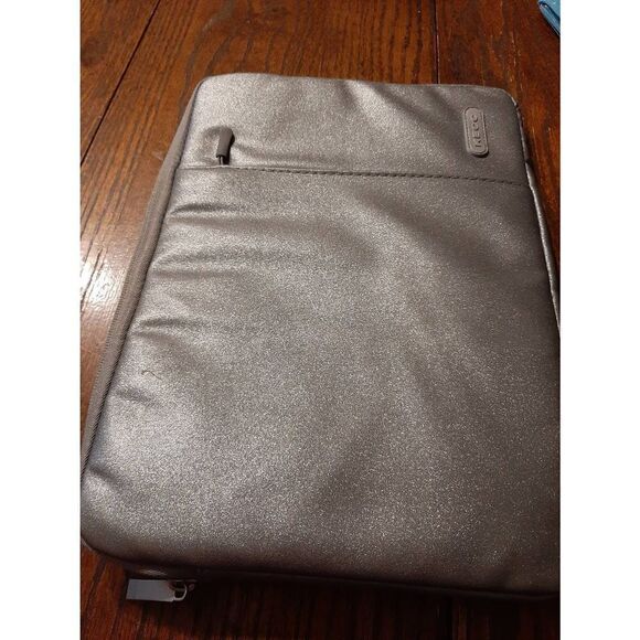 New KECC Silver Blue Pink  MacBook New Air 13"  Sleeve Protection Kit - Picture 4 of 5